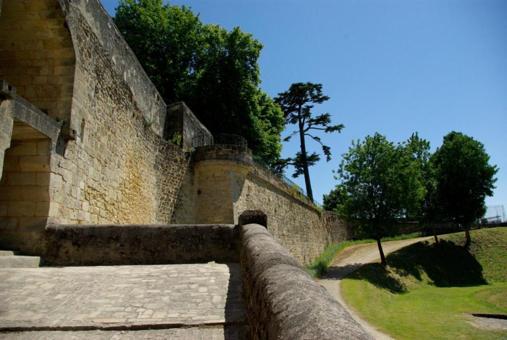Le Carrelet De L'Estuaire , Jolie Maison Entiere A 9 Min De La Citadelle Saint-Seurin-de-Cursac 外观 照片